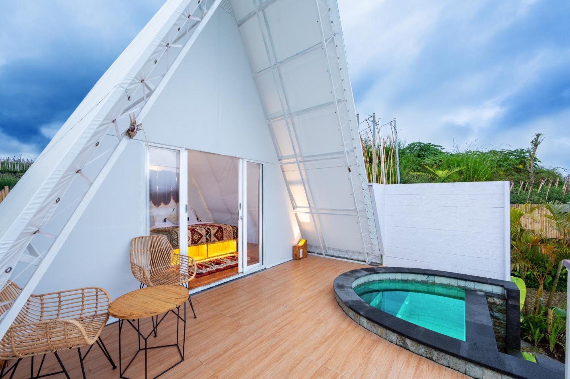 The Dewi Kintamani Luxury Glamping And Natural Hotspring Exterior foto